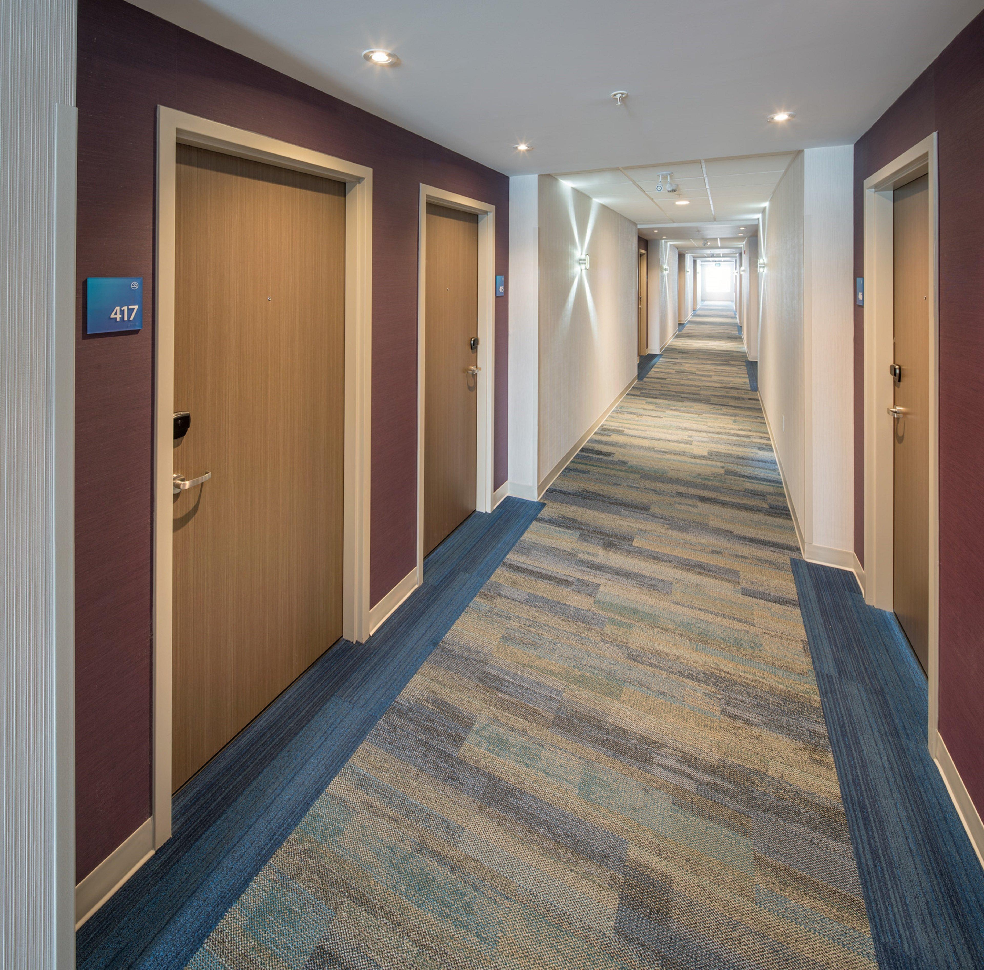 Holiday Inn Express - Red Deer North By Ihg Exterior photo